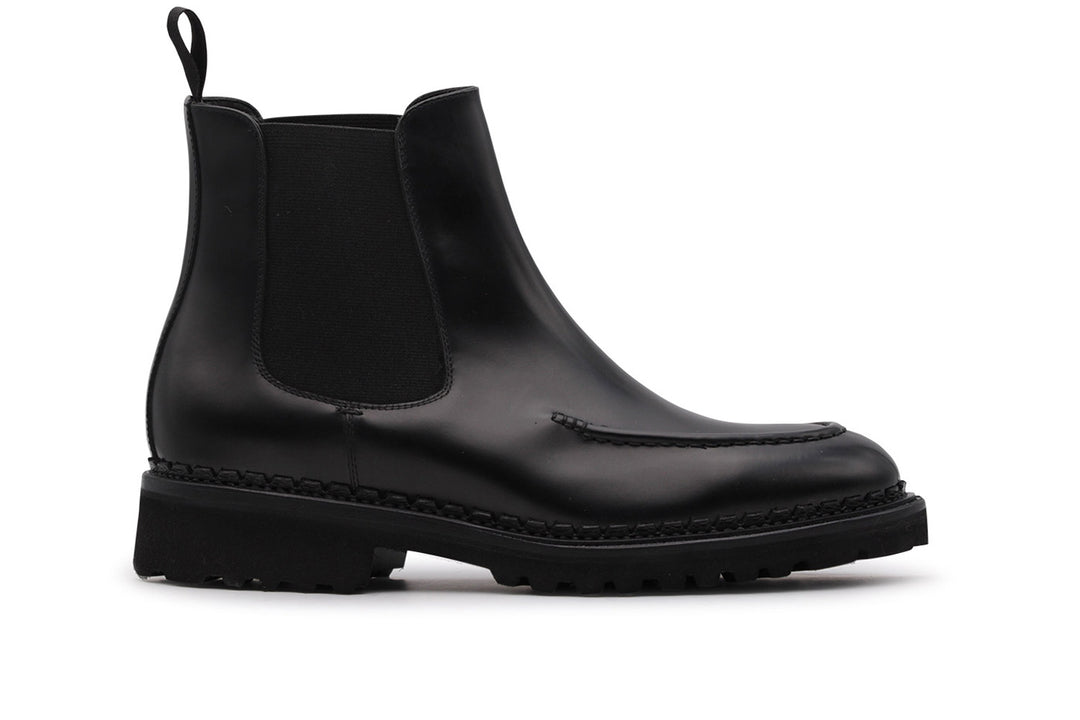 Polacchino in pelle e suola carrarmato