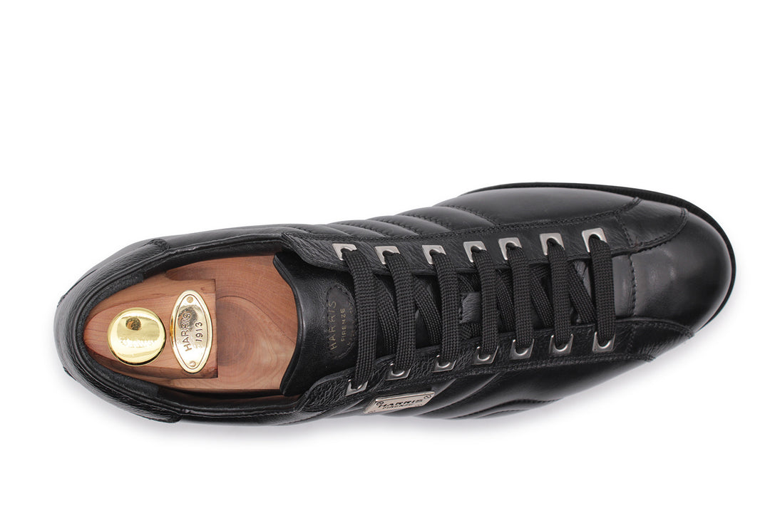 Leder -Turnschuhe