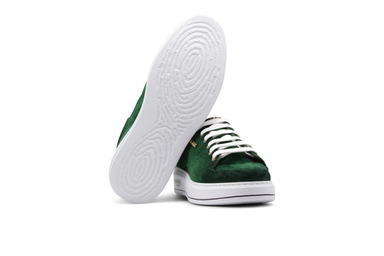 Zapatillas de ante sombreadas a mano