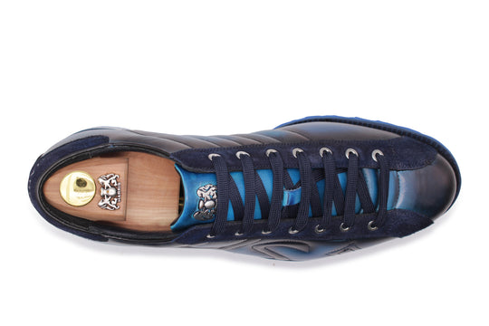 Sneakers in pelle dipinta a mano