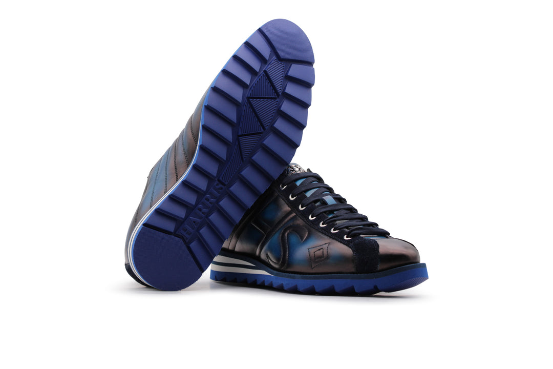 Sneakers in pelle dipinta a mano