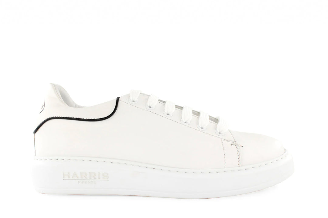 Leder -Turnschuhe