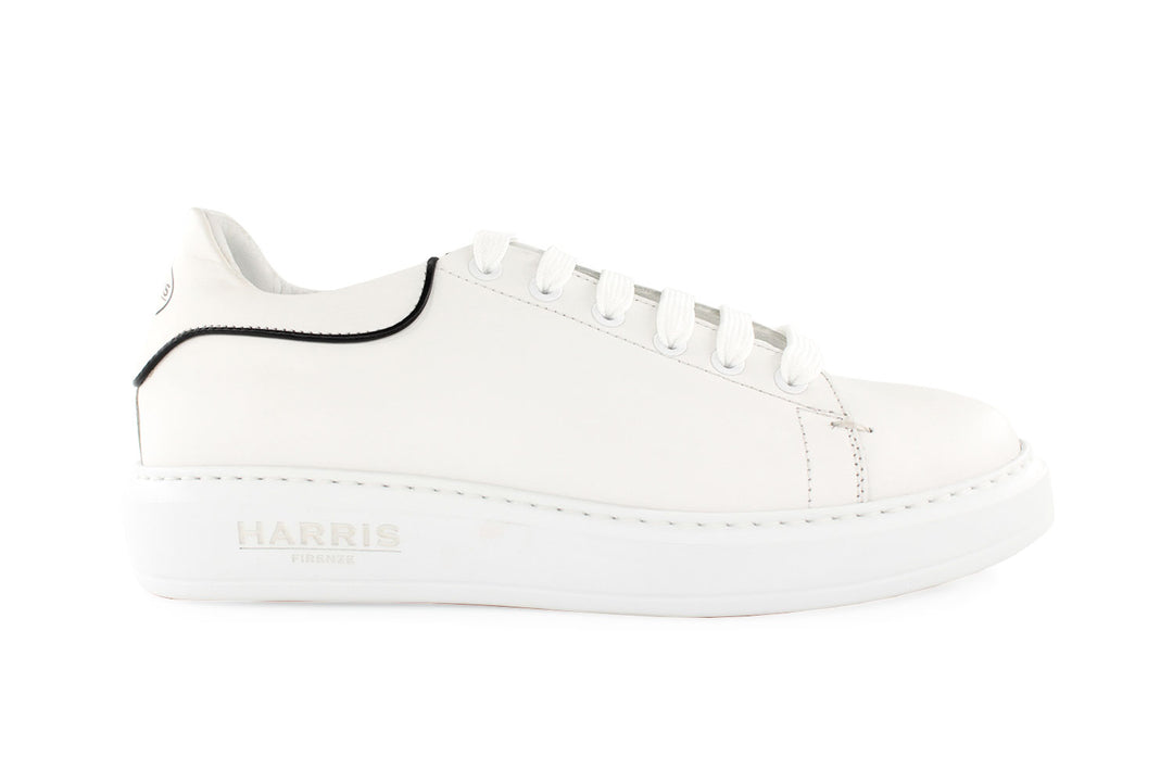 Leder -Turnschuhe