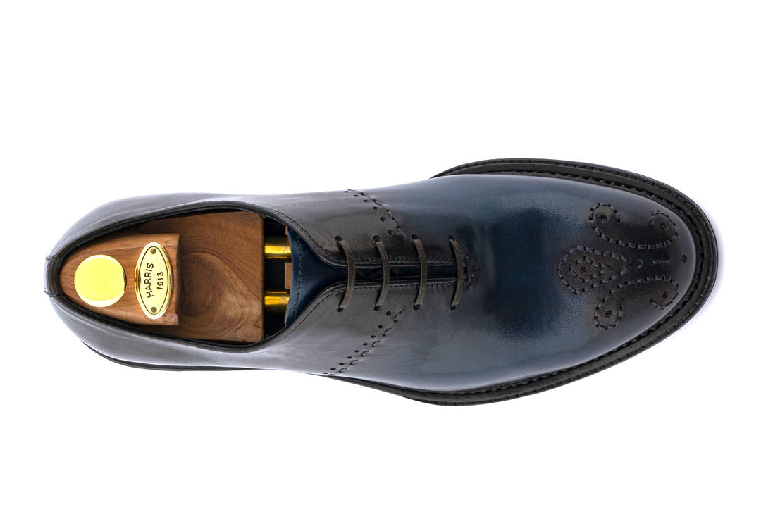 Leather lace-up