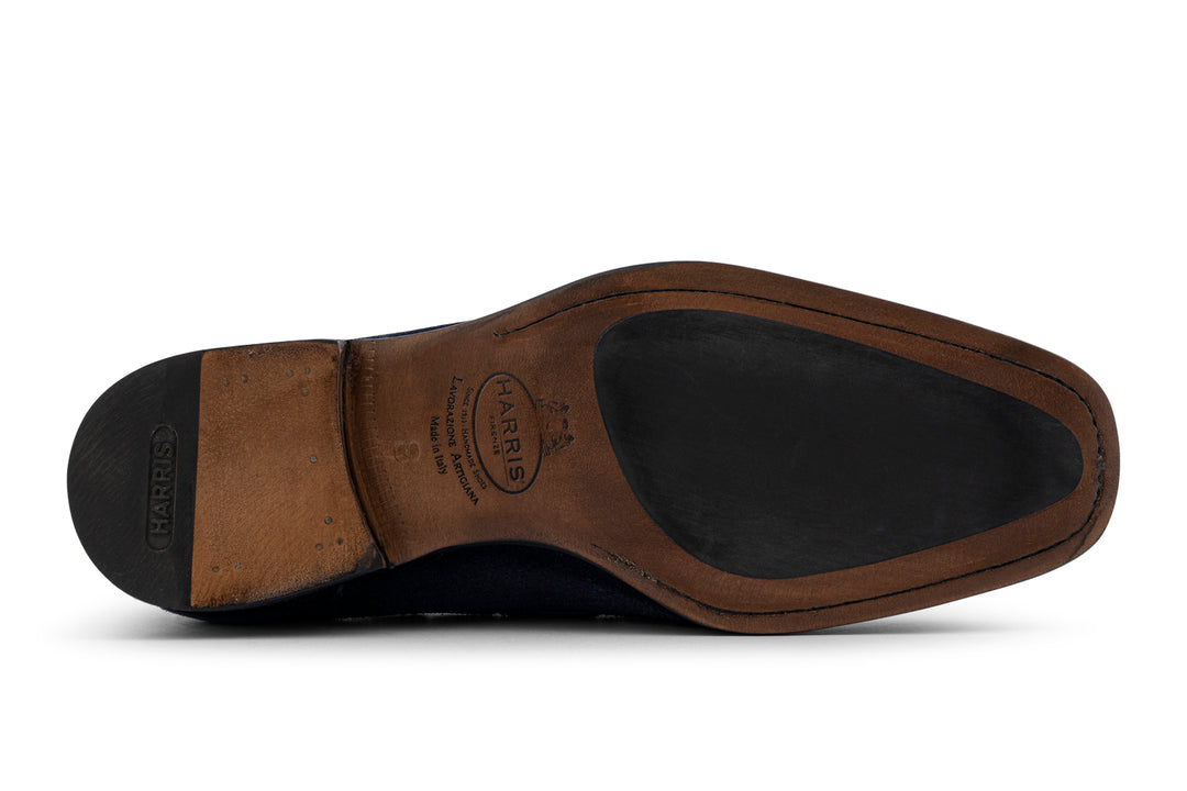 Mocassino con pon pon in pelle scamosciata sfumata a mano