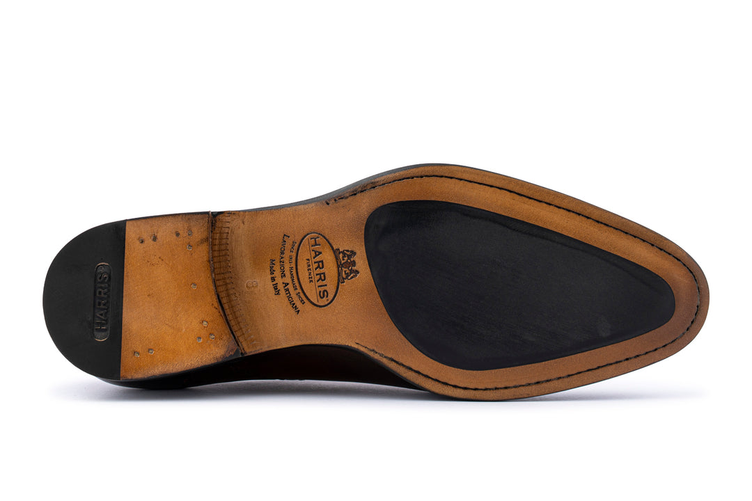 Richelieus peints à la main avec coutures à la main