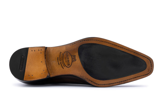 Richelieus peints à la main avec coutures à la main