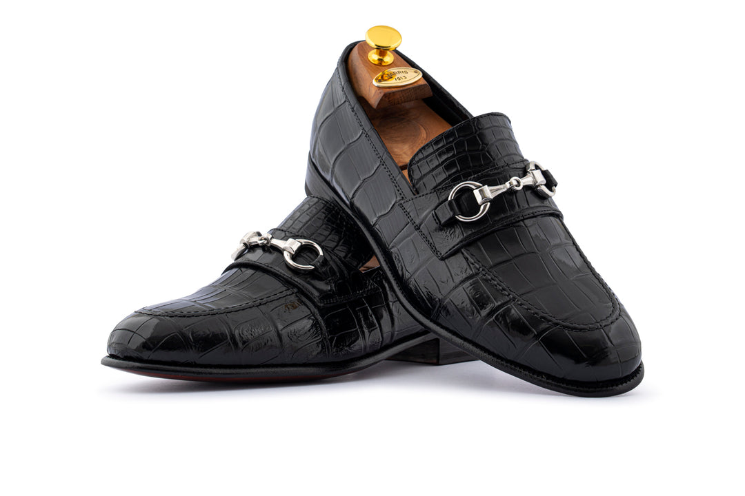 Alligator moccasin with metal loop