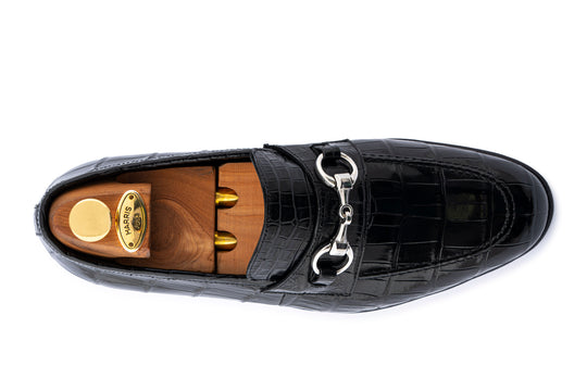 Alligator moccasin with metal loop