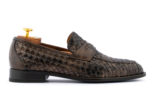 Hand-painted woven leather moccasin