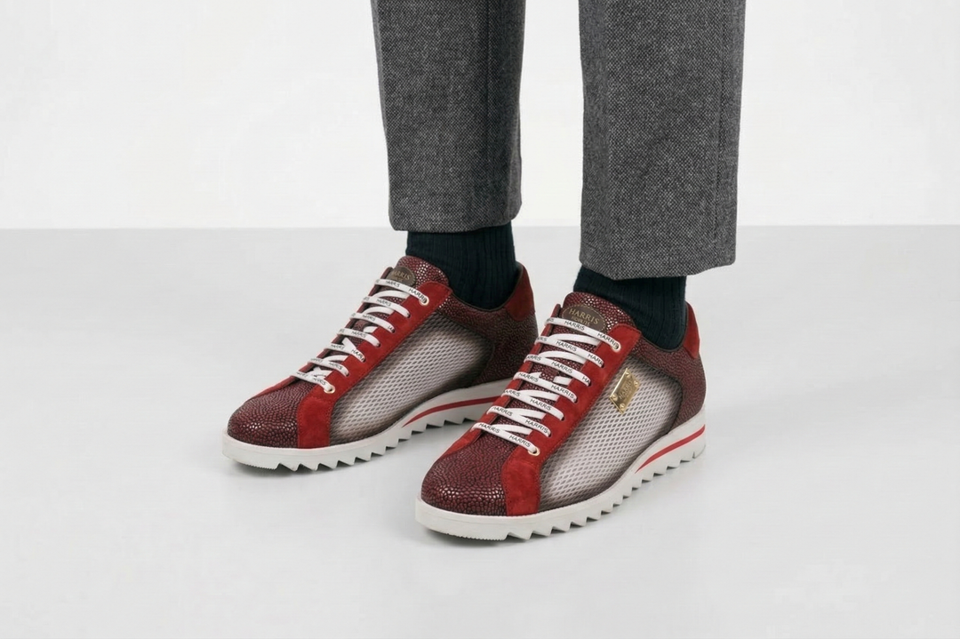 Zapatillas estampadas efecto perforado