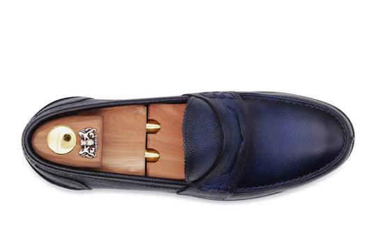 Hand-painted printed moccasin