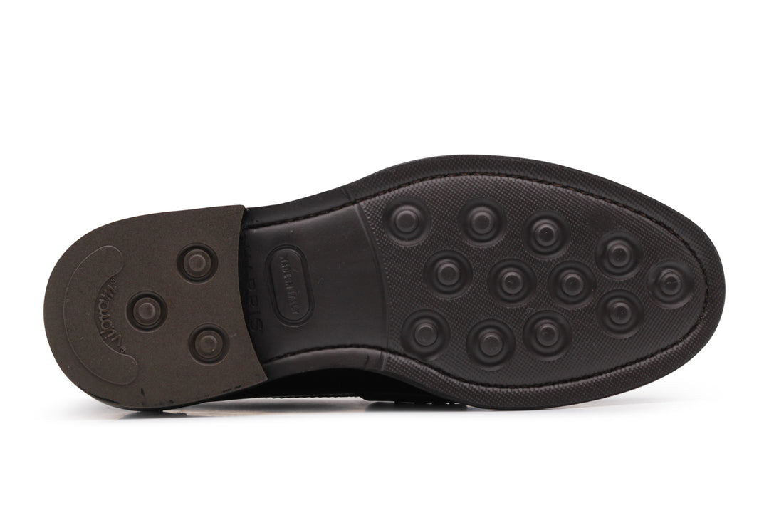 Brushed leather moccasin