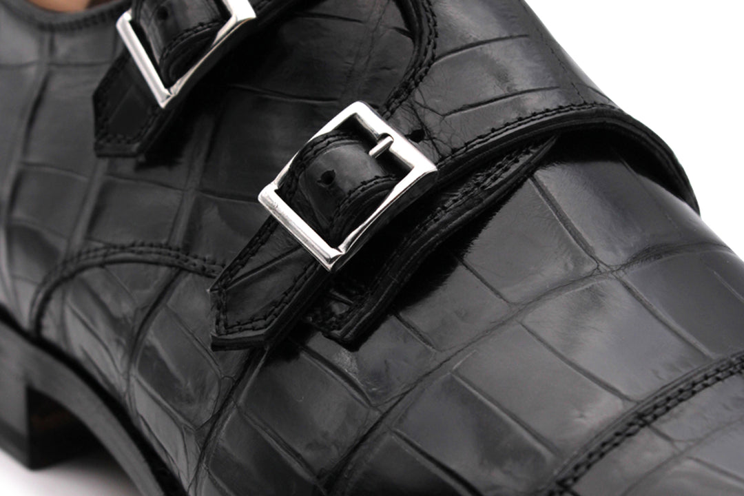 Doppia fibbia in pelle di coccodrillo