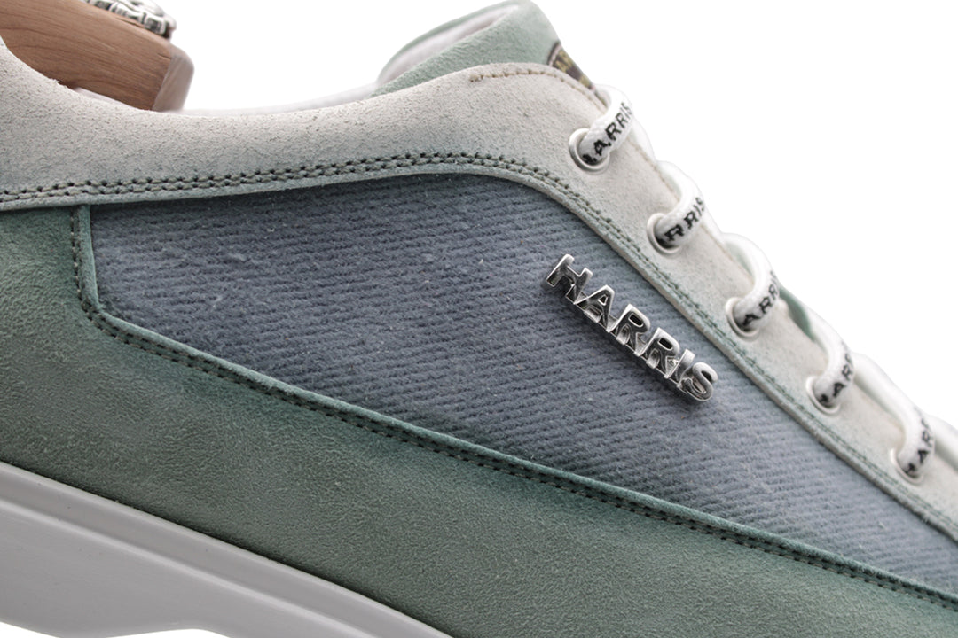 Sneakers ultra leggera in suede