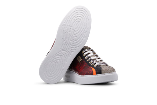 Ledersneaker mit Vintage-Print und edlen Details