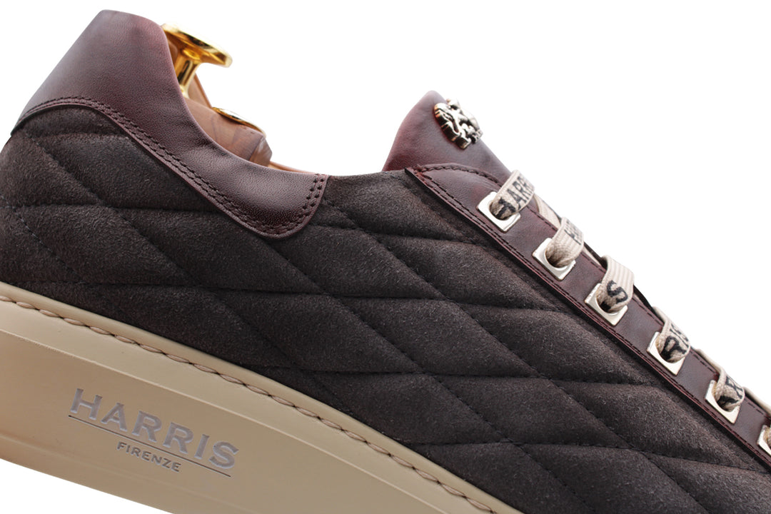 Sneakers in pelle e cuciture a rombo